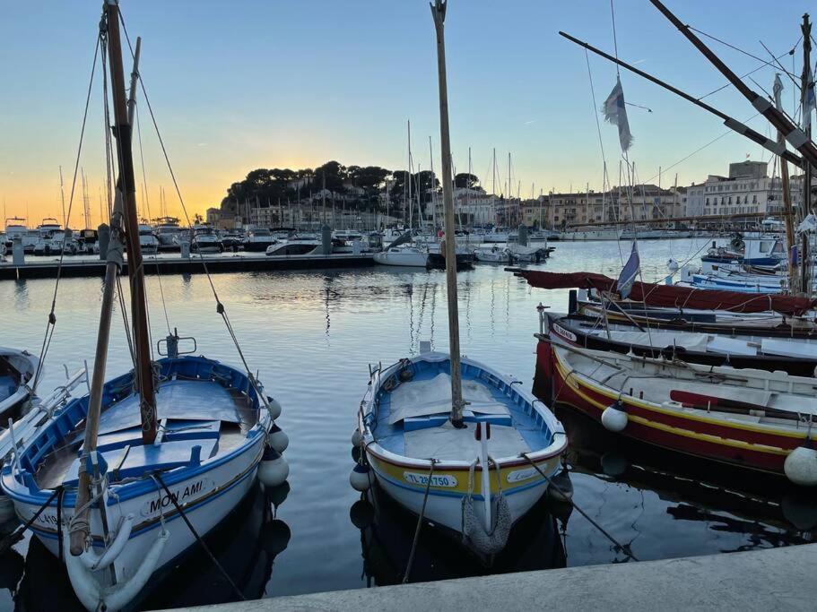 Tres Bel Appartement, Port Sanary, Buitenkant foto
